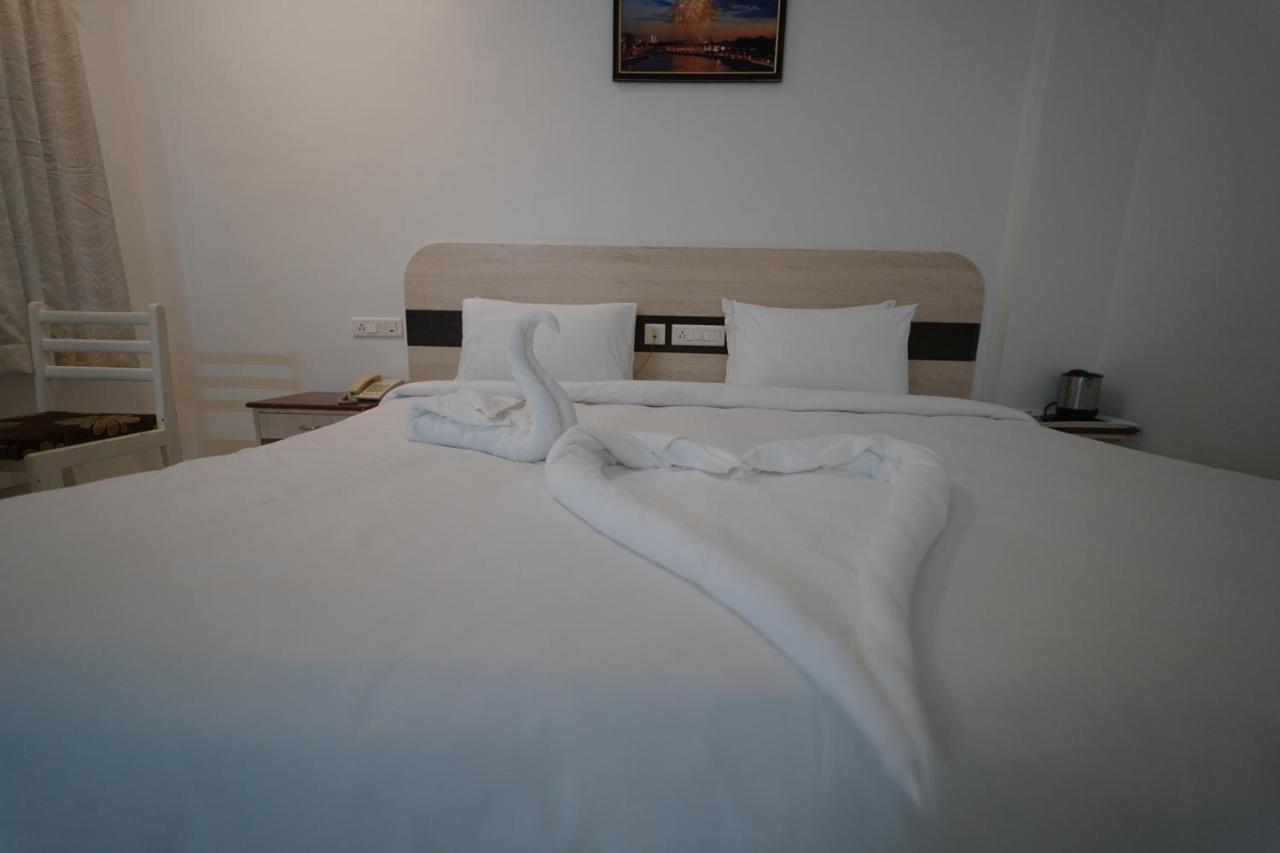 Hotel Palmyra Grand Inn تيرونيلفيلي المظهر الخارجي الصورة