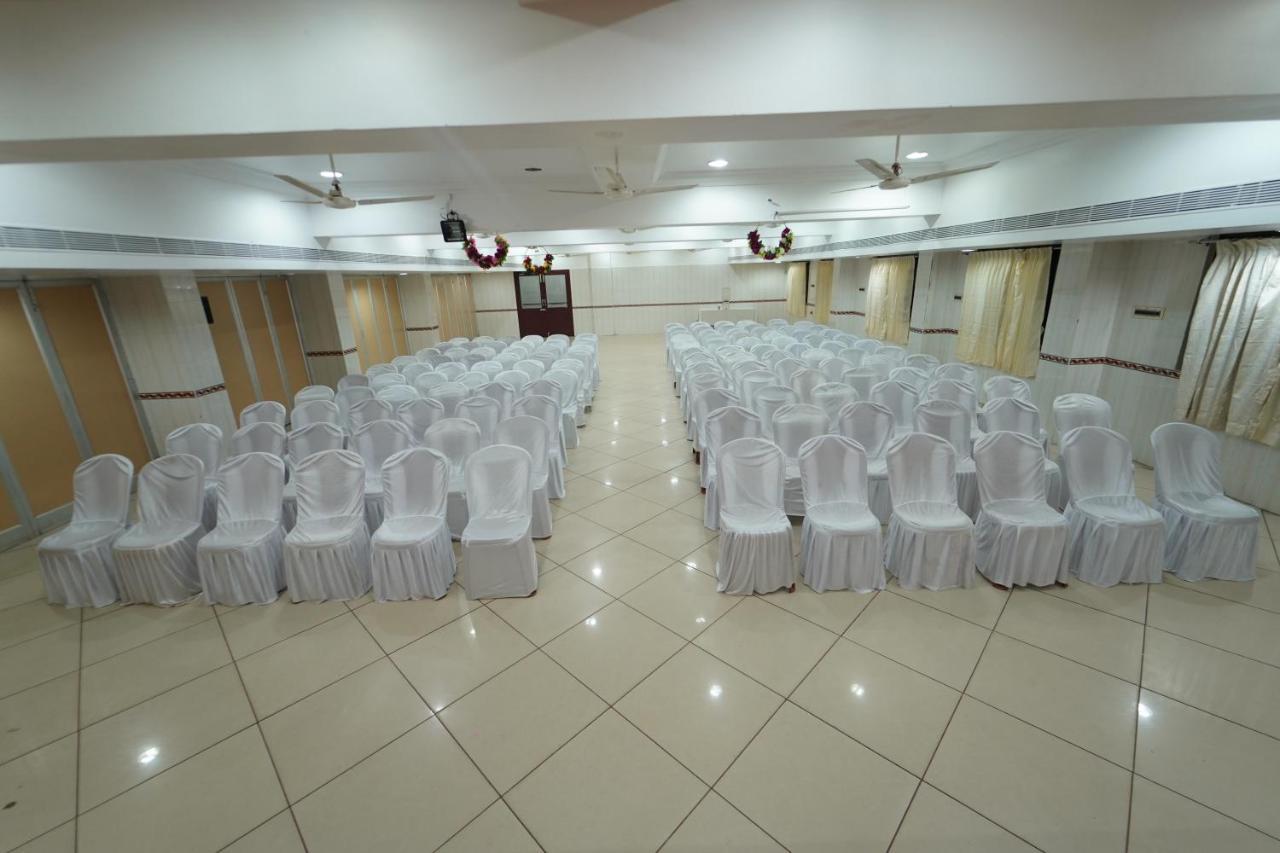 Hotel Palmyra Grand Inn تيرونيلفيلي المظهر الخارجي الصورة
